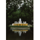 Fuente en el parque.